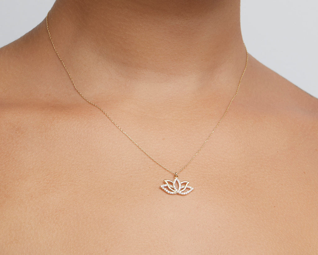 Dainty Initial Necklace - Gifts for Mom - Minimalist Jewelry - Gold - Rose Gold - Personalized Necklace