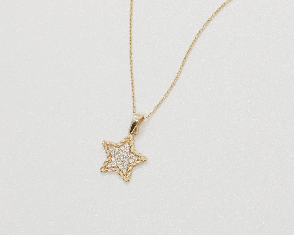 Name Necklace with Italian Chain, Personalized Minimalist Necklace, Name Jewelry, Handmade Name Plate Necklace, Name Pendant, Handmade