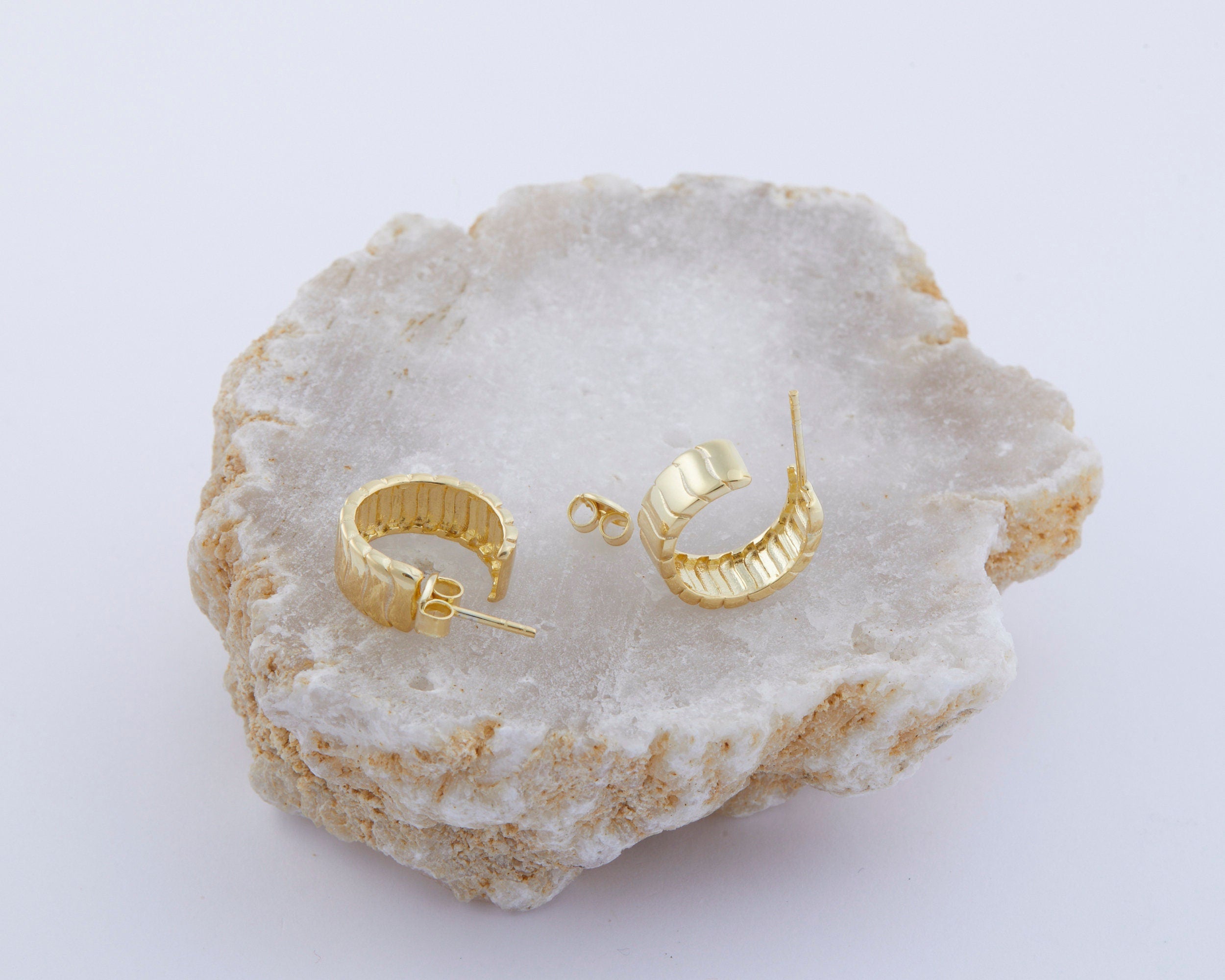 18K Gold Star and Crystal Necklace | Dainty Celestial Jewelry | Minimalist Star Charm Satellite Necklace | Gold Layering Chain Necklace
