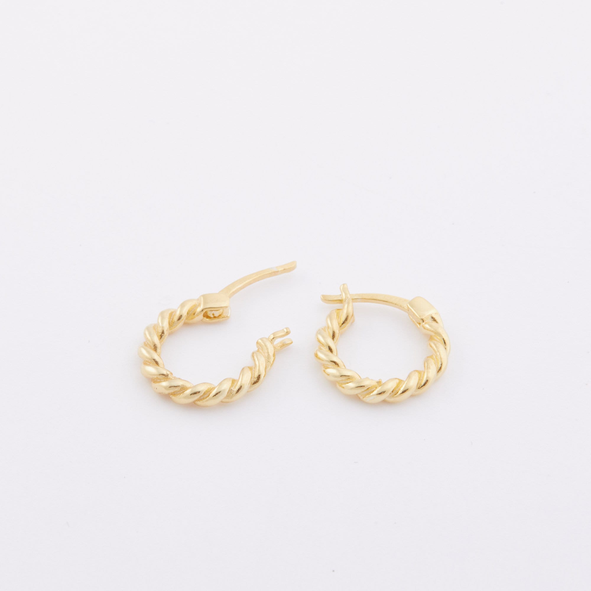 14K Gold Star Bracelet, Gold Celestial Bracelet with Paperclip Chain, Minimalist Gold Star Bracelet, Bracelet for Women