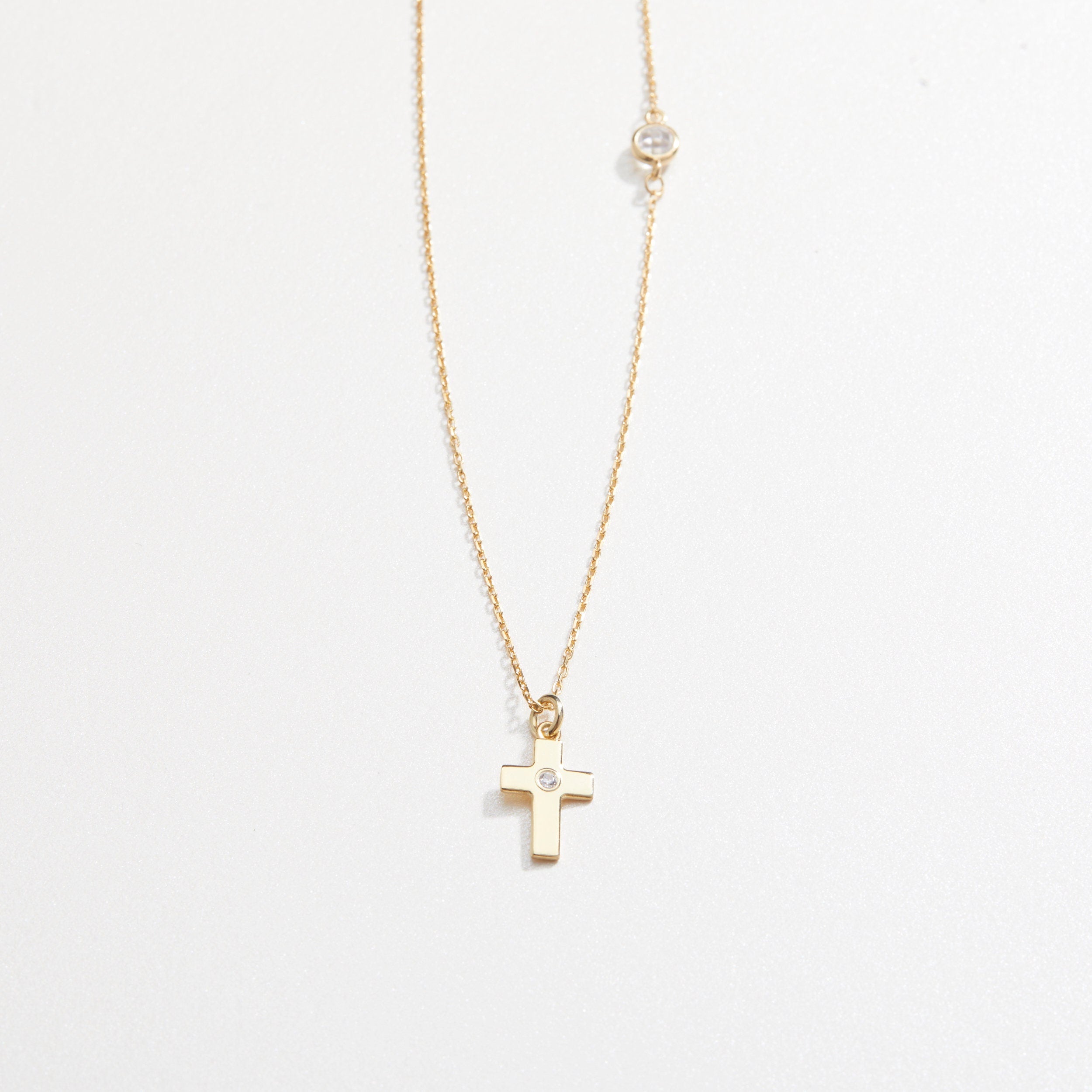 Personalized Initial Necklace with a Heart, Dainty silver necklace, Letter necklace, Monogram Necklace