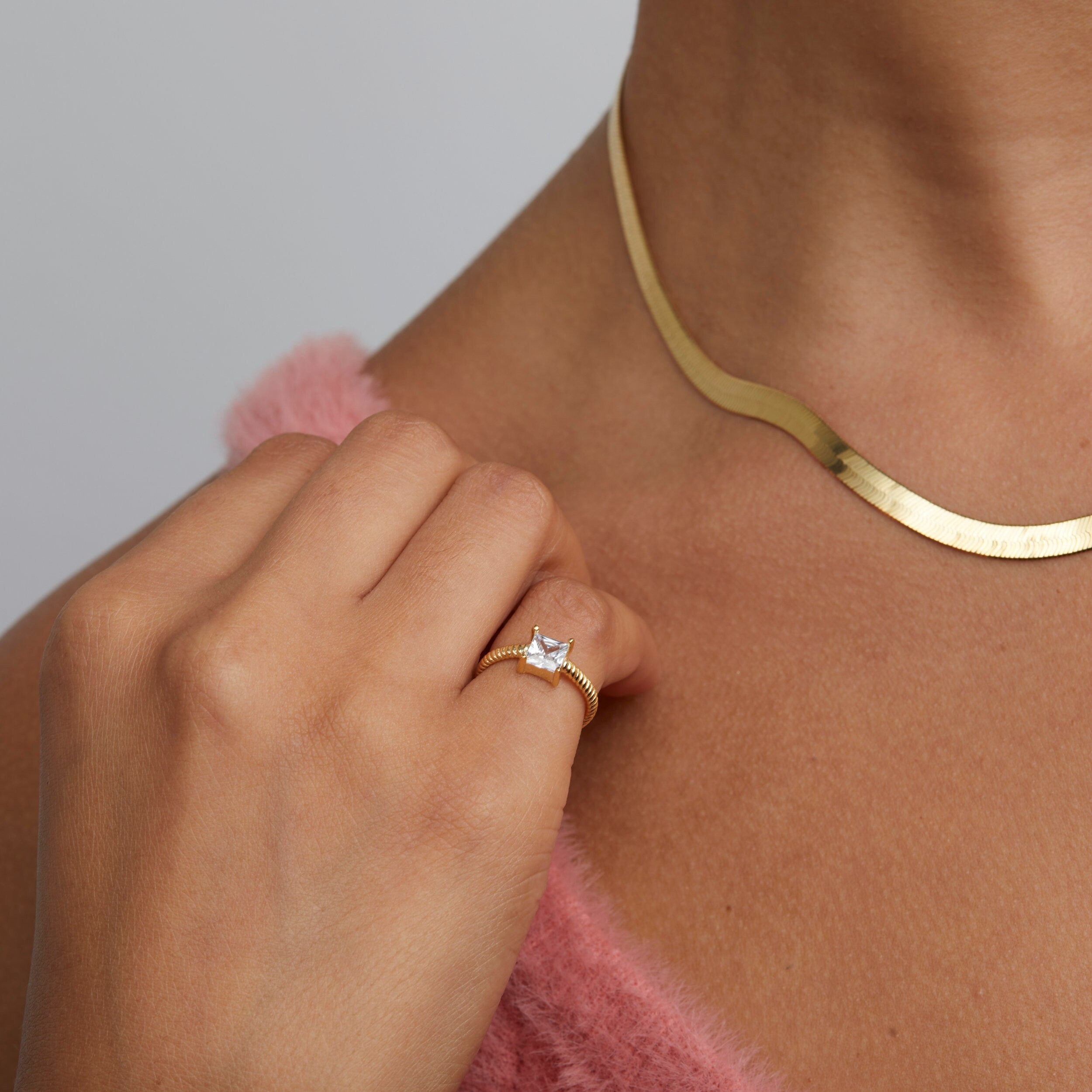 Round Solitaire Pendant Necklace, 14K Gold CZ Bezel Diamond Necklace, Dainty Necklace, Modern Handmade Jewelry, Necklace for women