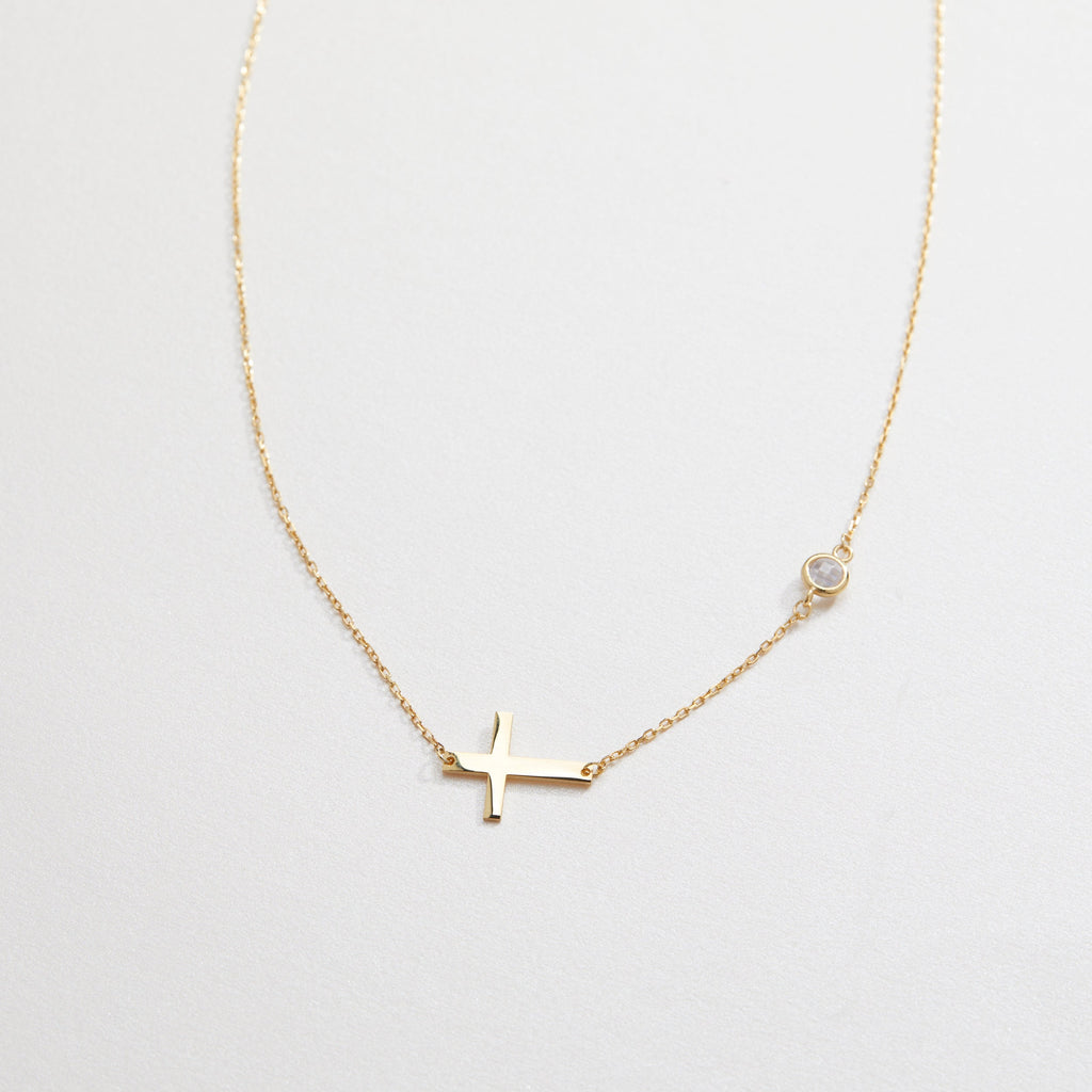 Personalized Initial Necklace with a Heart, Dainty silver necklace, Letter necklace, Monogram Necklace
