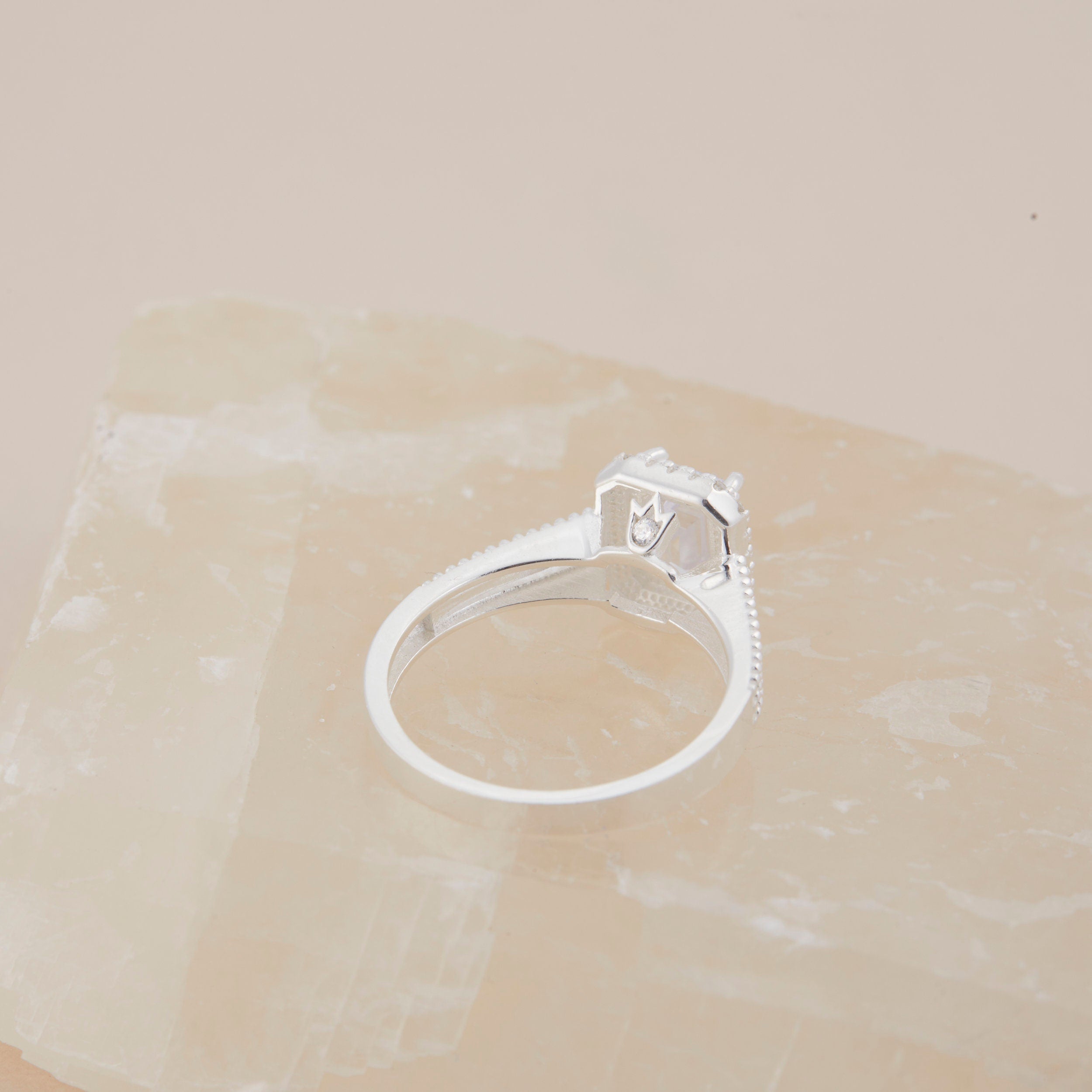 18K Gold Stackable Ring - Adjustable Minimalist Handmade Statement Ring for Women, Gift for Her, Dainty Modern Jewelry Hypoallergenic Ring