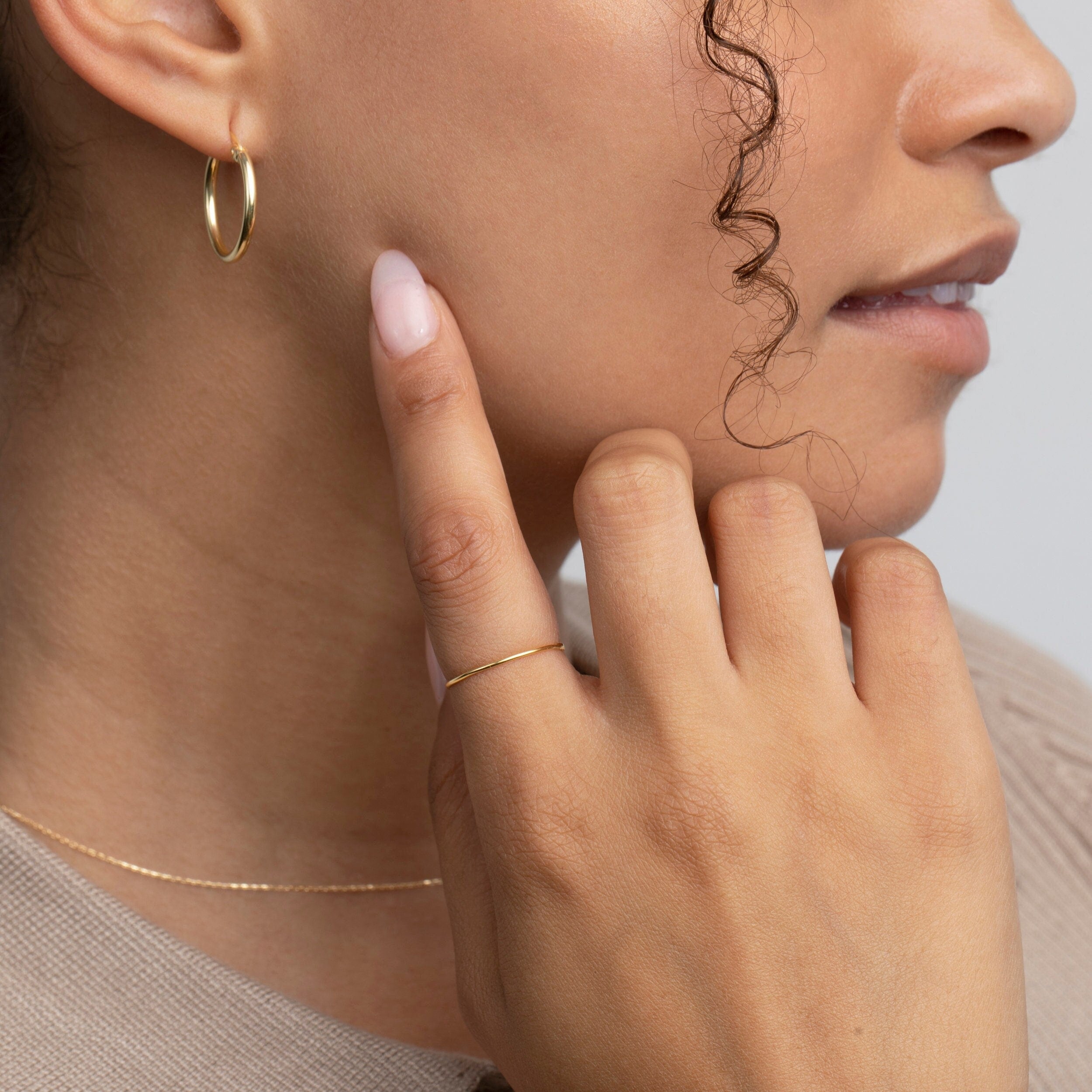 Gold Pearl Stud Earrings, 14K SOLID GOLD Natural Pearl Earrings, Handmade Jewelry, Minimalist Dainty Earrings, Screw Flat Back Earrings