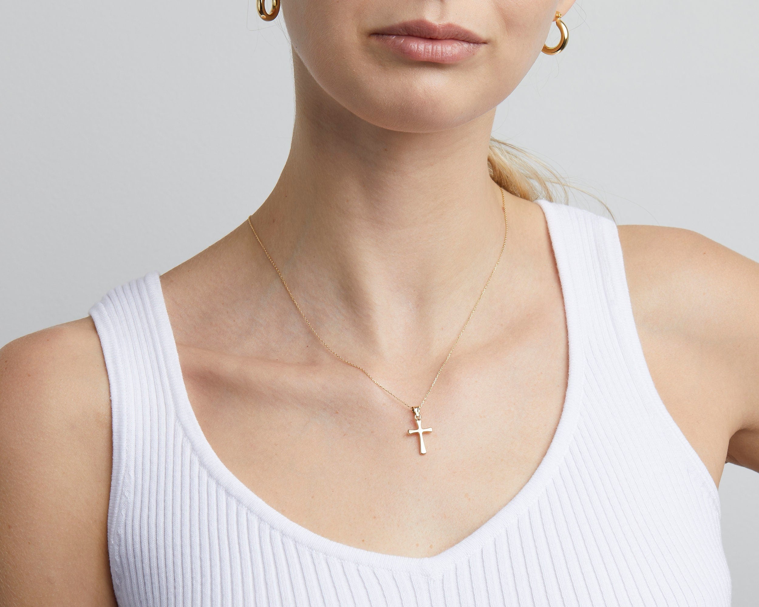 14K Solid Gold Emerald Necklace, 14K Gold Emerald Necklace, 10K Emerald Necklace, 8K Emerald Necklace, Minimalist, Handmade Jewelry
